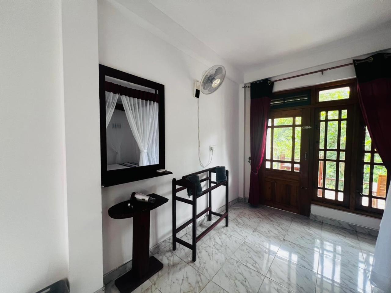 Rest Full Homestay Ella Exterior photo